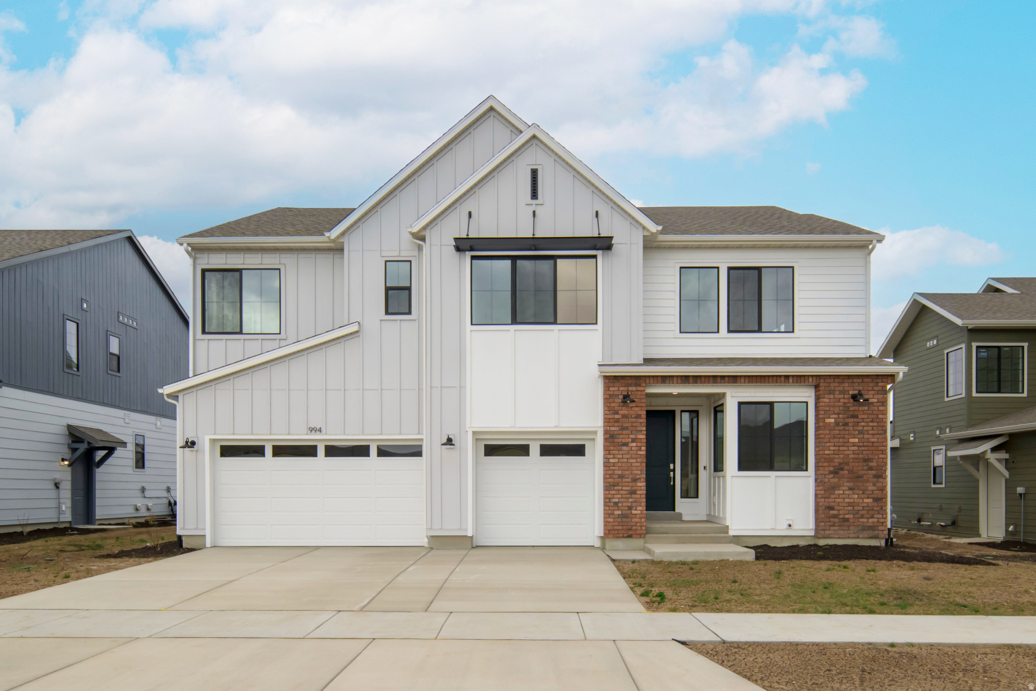 CROSSINGS AT LAKE CREEK - Residential