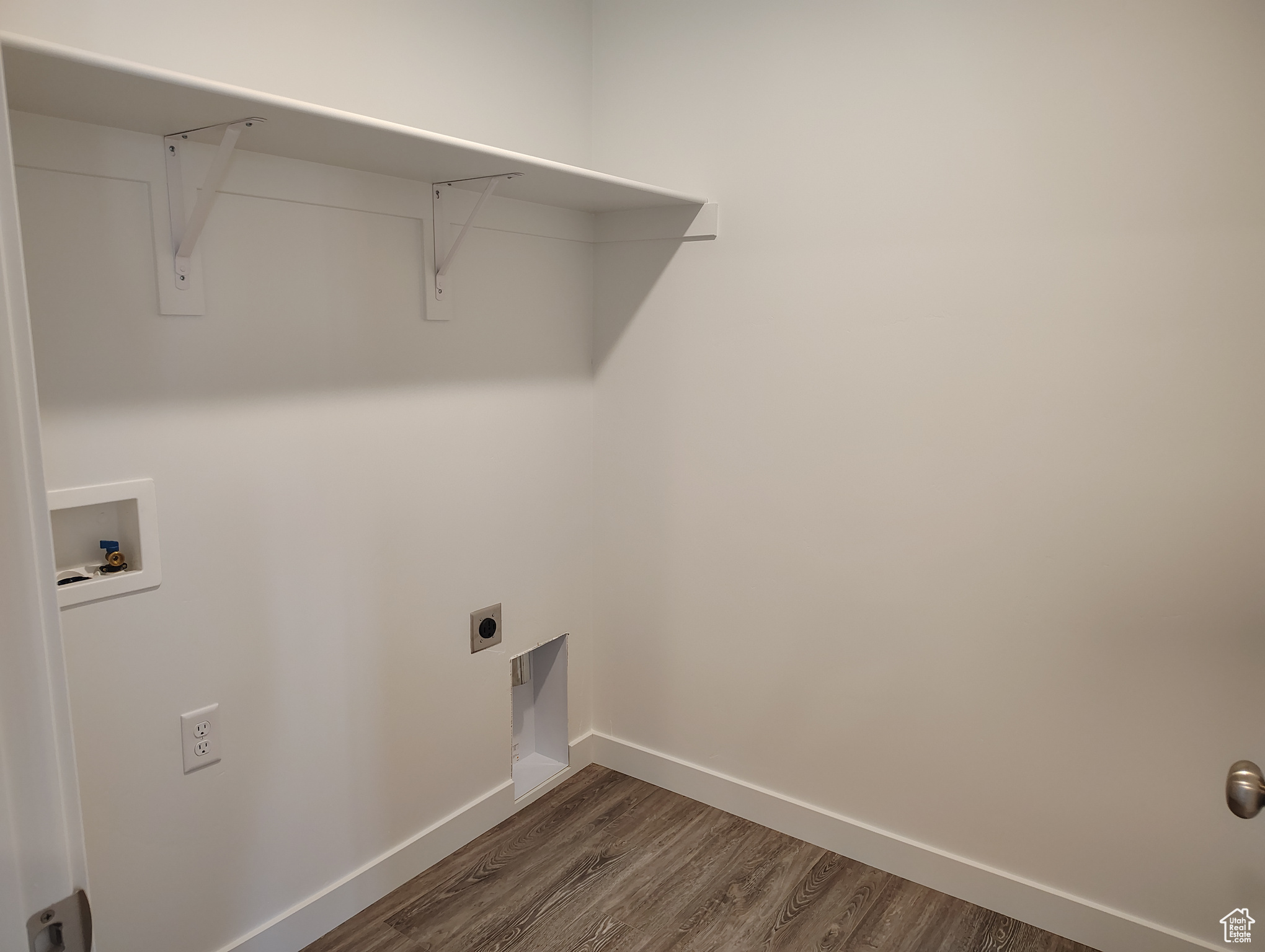 SUNSET ESTATES - Residential