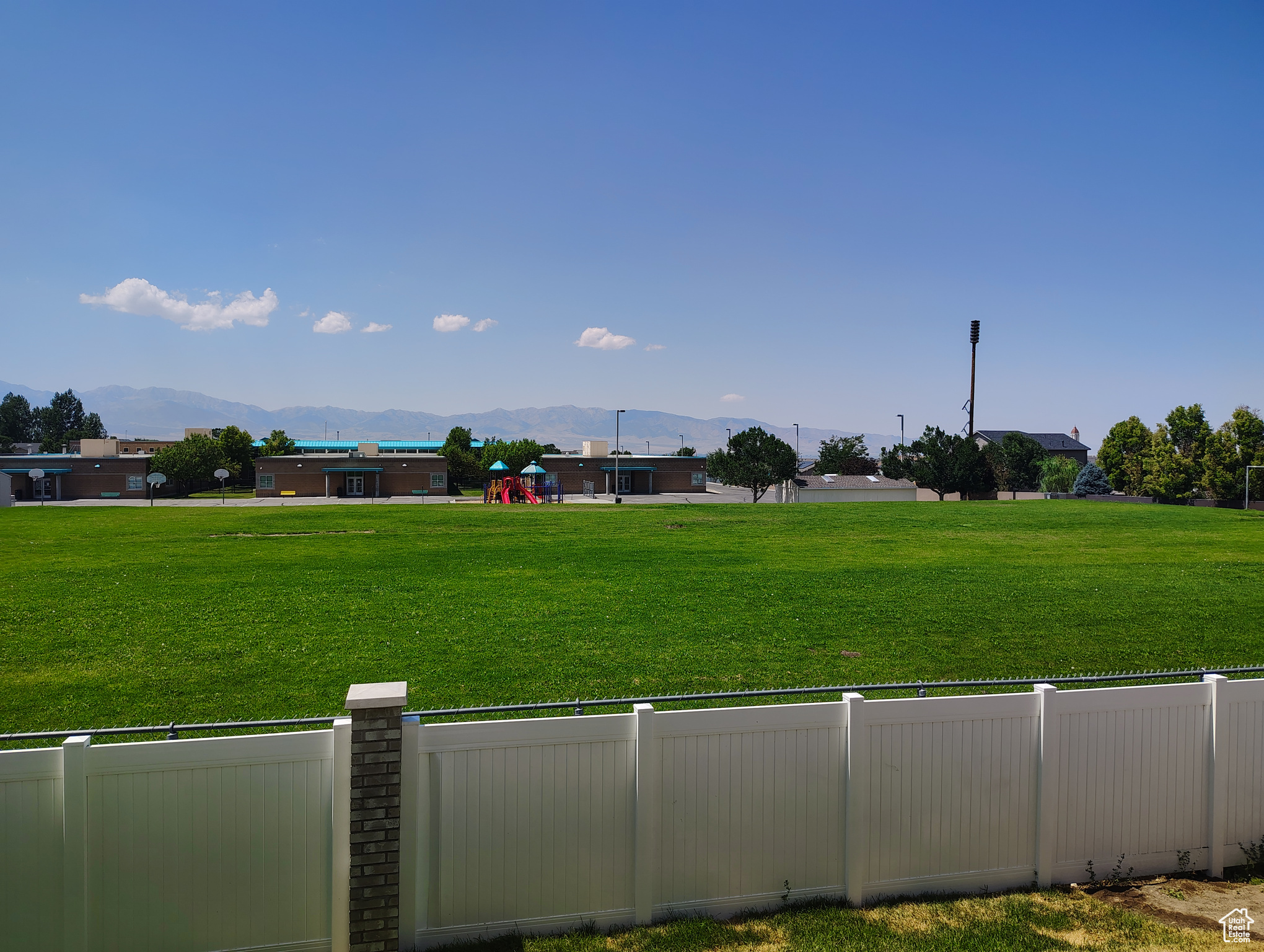 SUNSET ESTATES - Residential