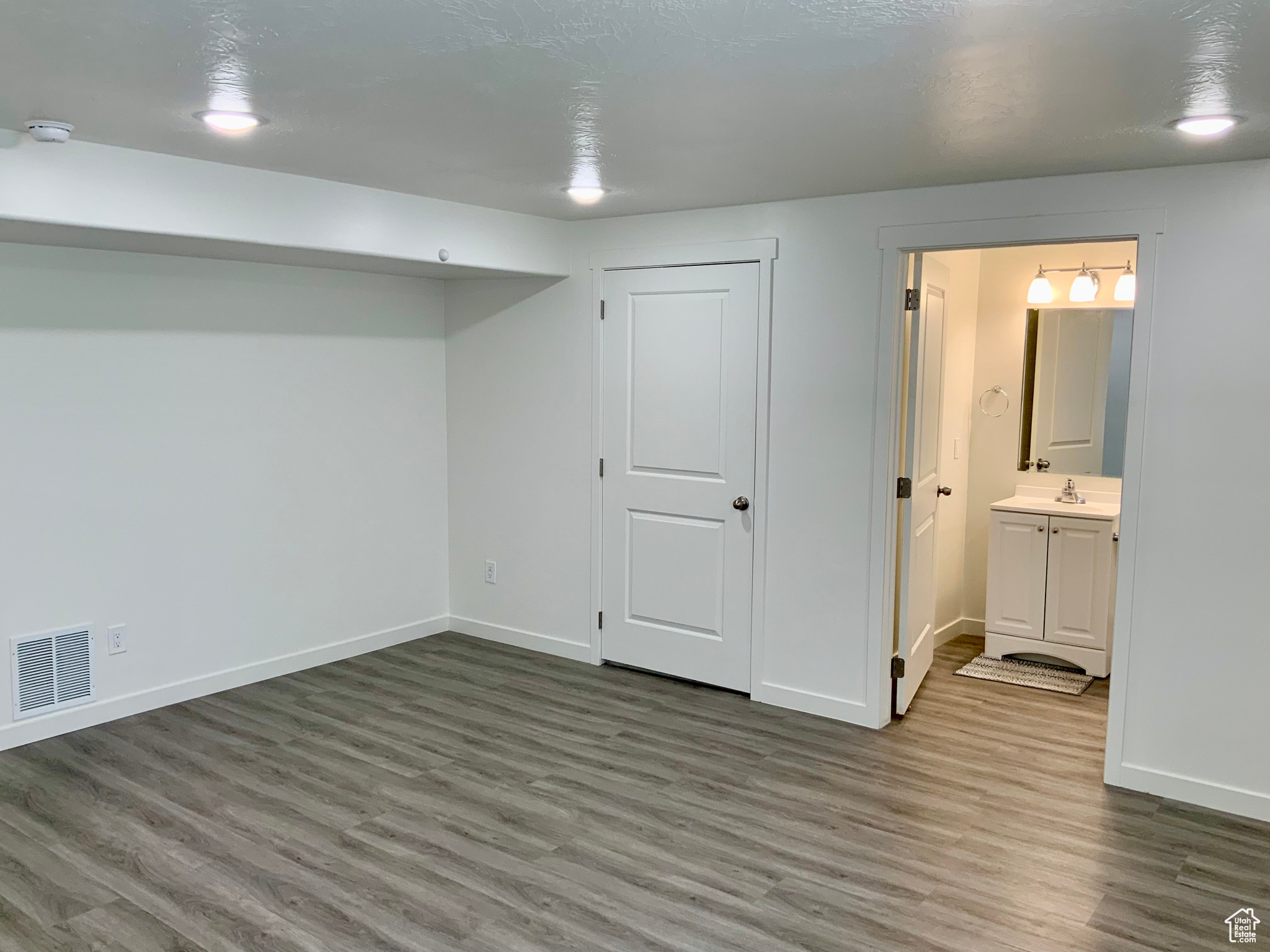 OLD SORREL RANCH - Residential