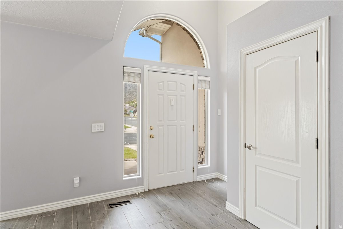 SHADOW MOUNTAIN 4-A - Residential