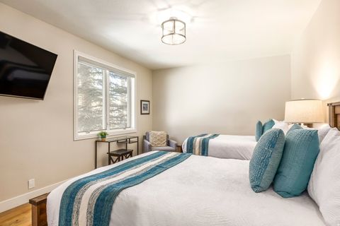 Tiny photo for 2764 GALLIVAN LOOP #28, Park City, UT 84060 (MLS # 2143536)