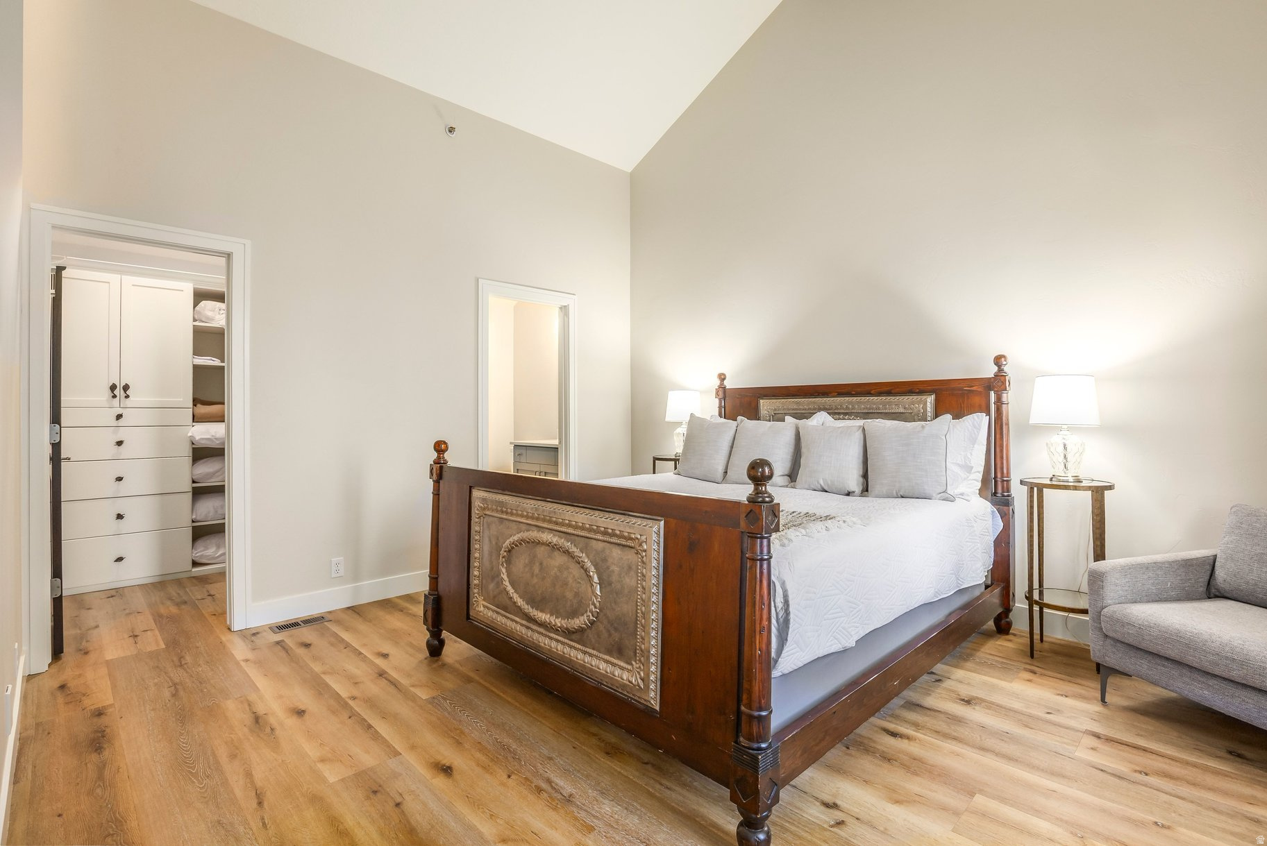 COVE AT EAGLE MOUNTA - Residential