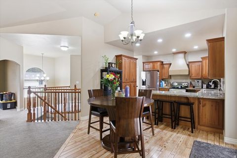 Tiny photo for 2452 OAK LN, Layton, UT 84040 (MLS # 2158995)
