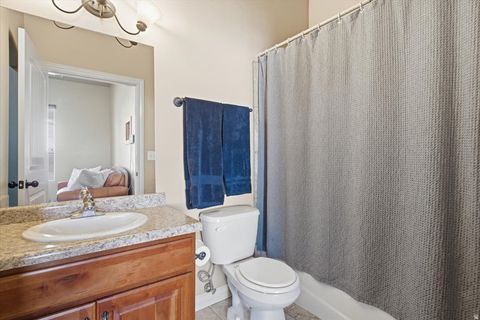 Tiny photo for 2452 OAK LN, Layton, UT 84040 (MLS # 2158995)