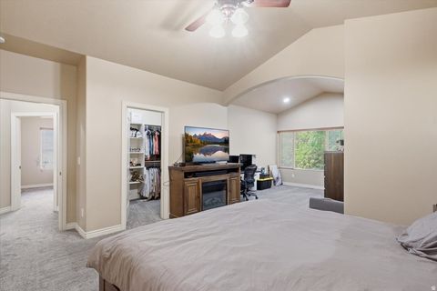 Tiny photo for 2452 OAK LN, Layton, UT 84040 (MLS # 2158995)