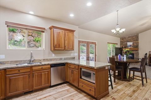 Tiny photo for 2452 OAK LN, Layton, UT 84040 (MLS # 2158995)