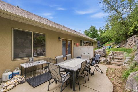 Tiny photo for 2452 OAK LN, Layton, UT 84040 (MLS # 2158995)