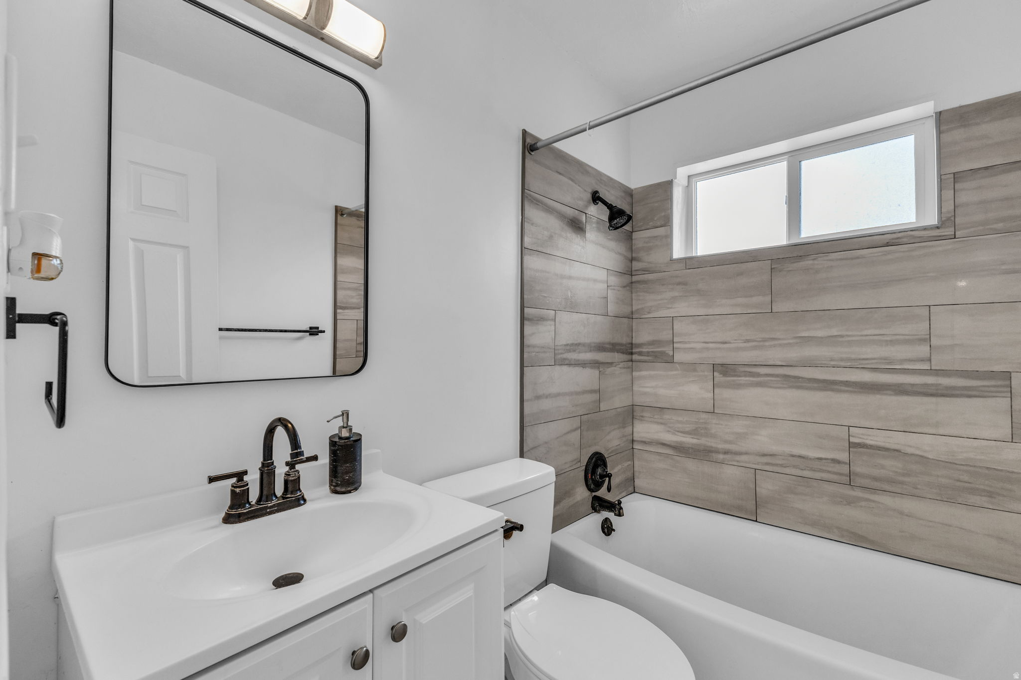 HOFFMAN HEIGHTS - Residential