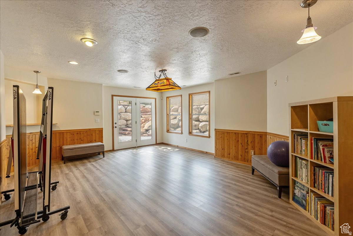 CHARTER POINTE - Residential