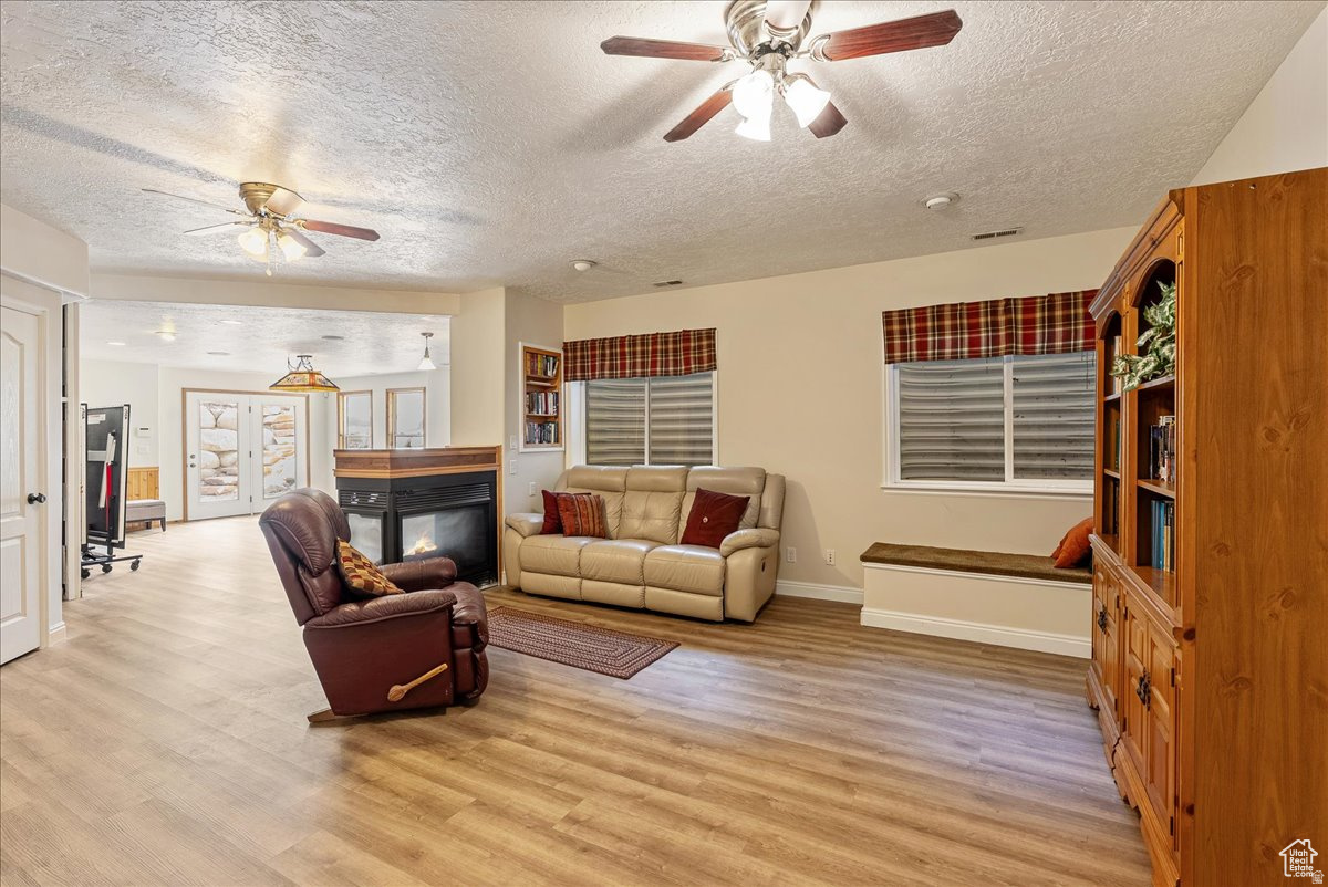 CHARTER POINTE - Residential