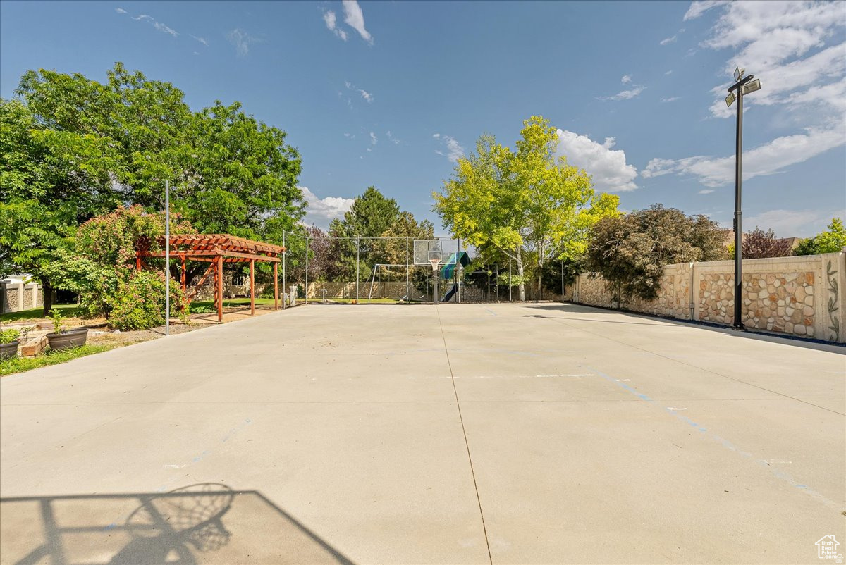 CHARTER POINTE - Residential