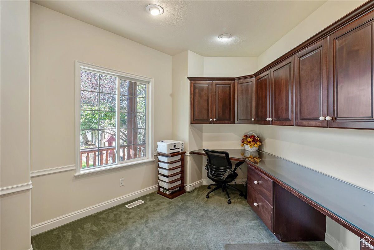 CHARTER POINTE - Residential