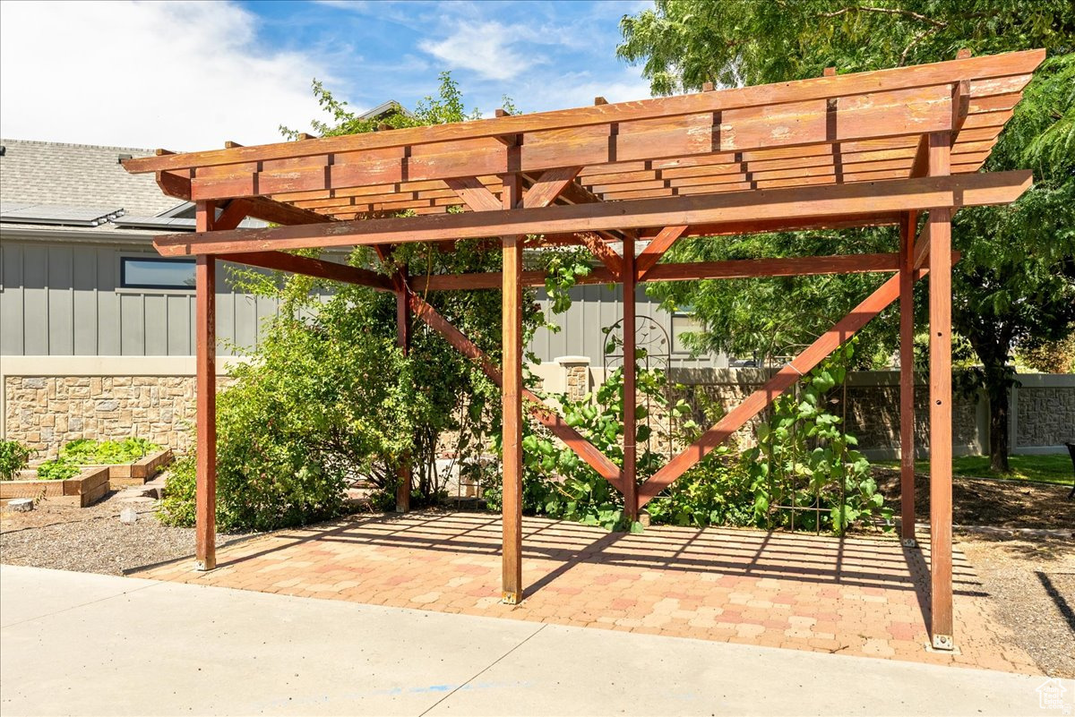 CHARTER POINTE - Residential