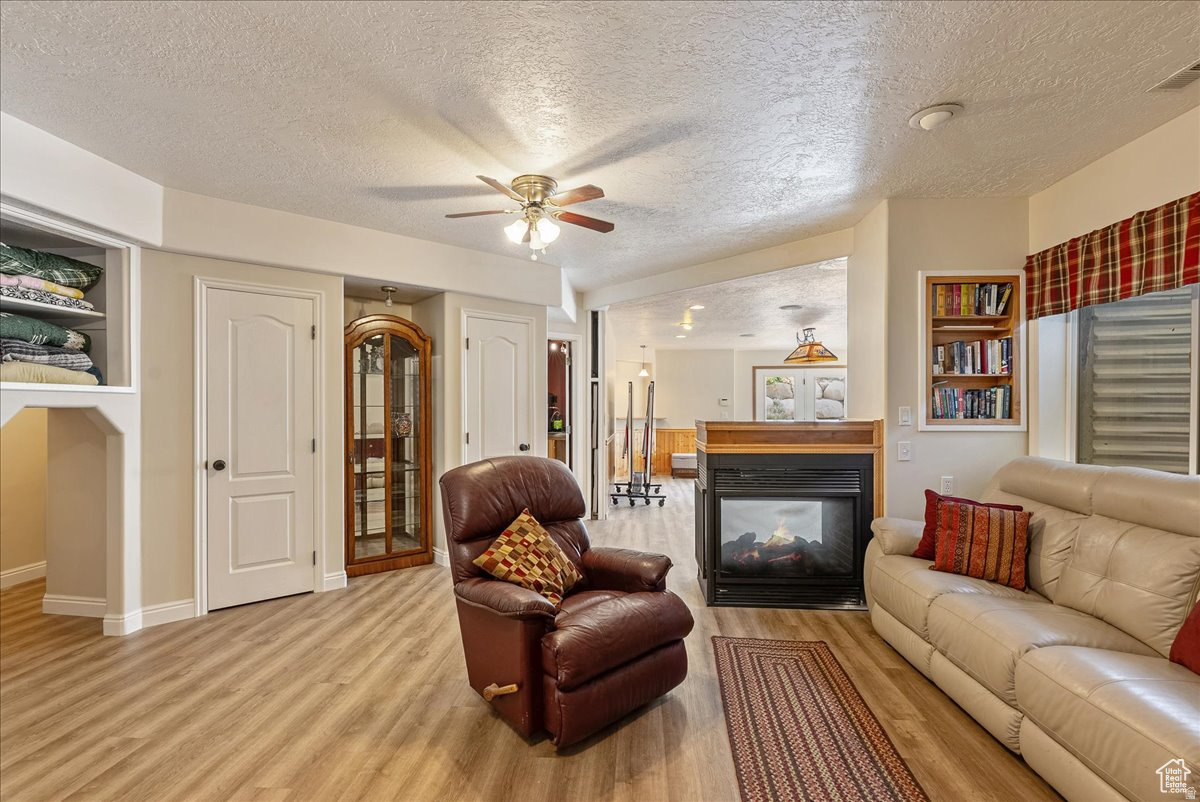 CHARTER POINTE - Residential