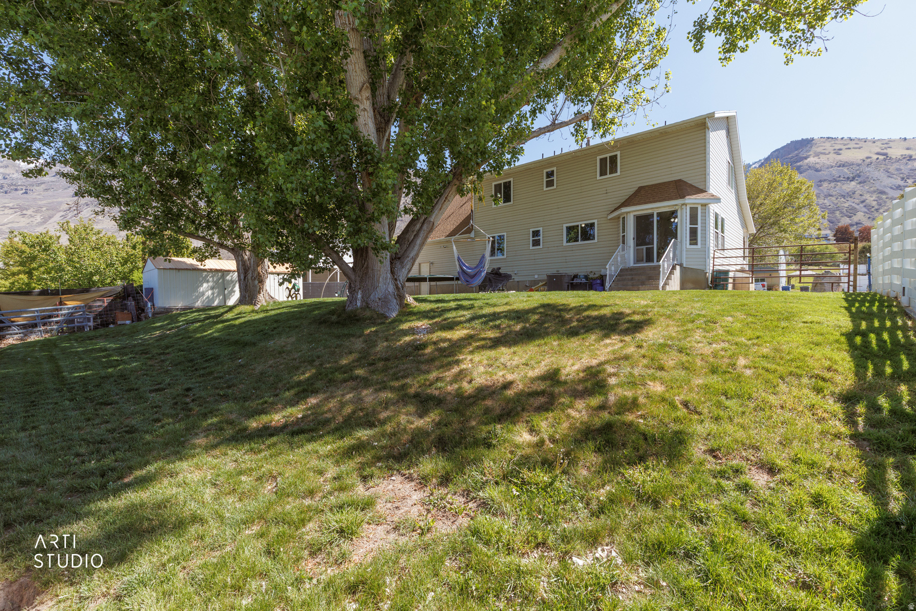 HERITAGE HILLS - Residential
