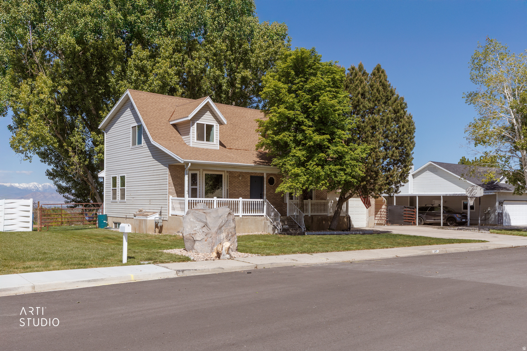 HERITAGE HILLS - Residential