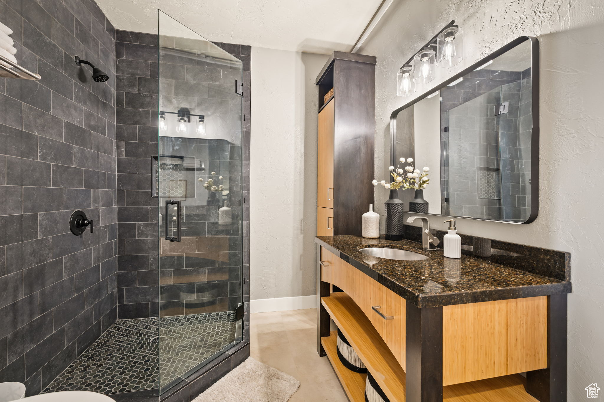 WAREHOUSE DISTRICT CONDOMINIUMS - Residential