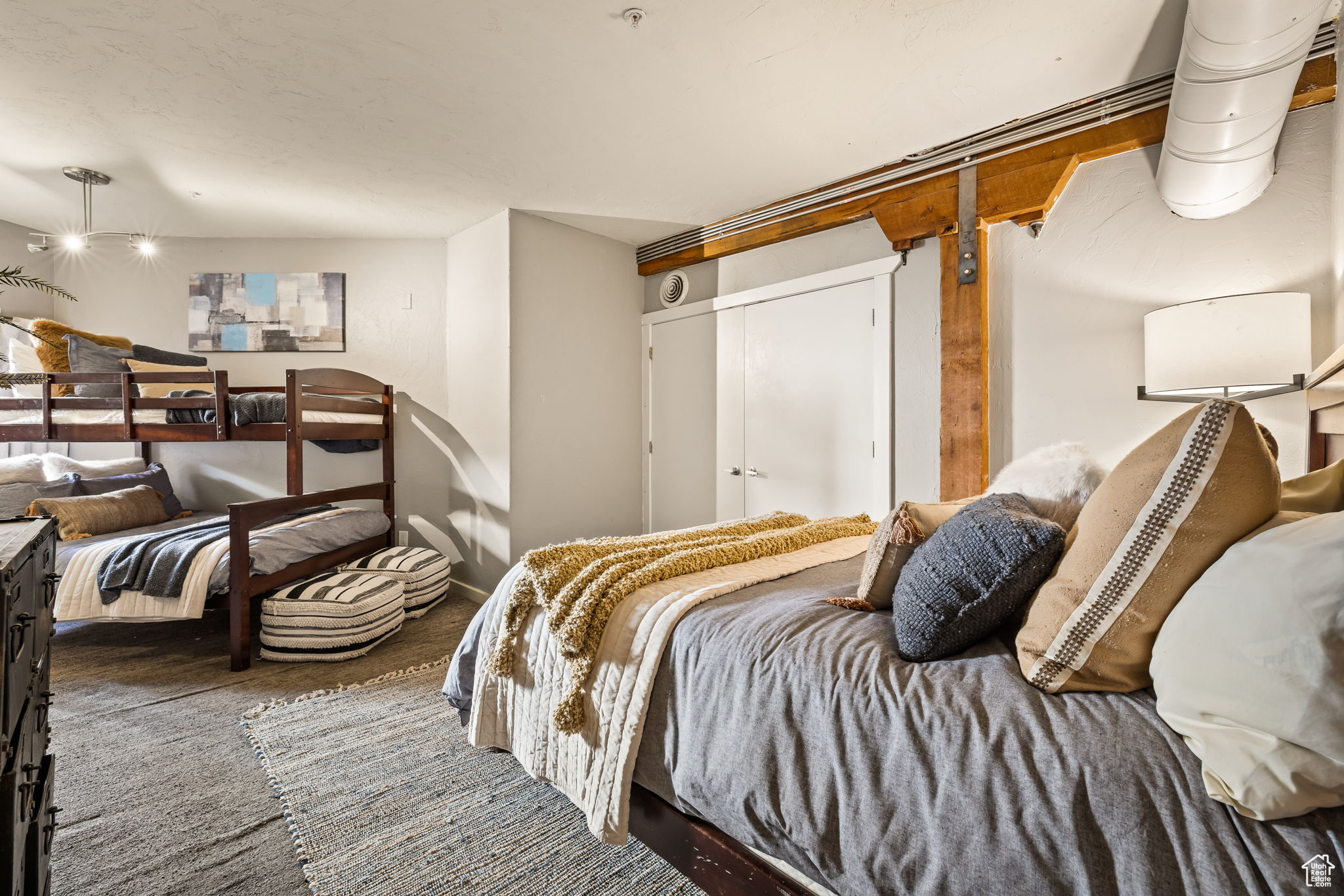 WAREHOUSE DISTRICT CONDOMINIUMS - Residential