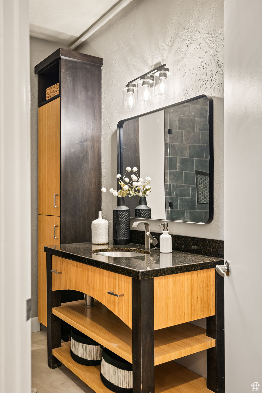 WAREHOUSE DISTRICT CONDOMINIUMS - Residential