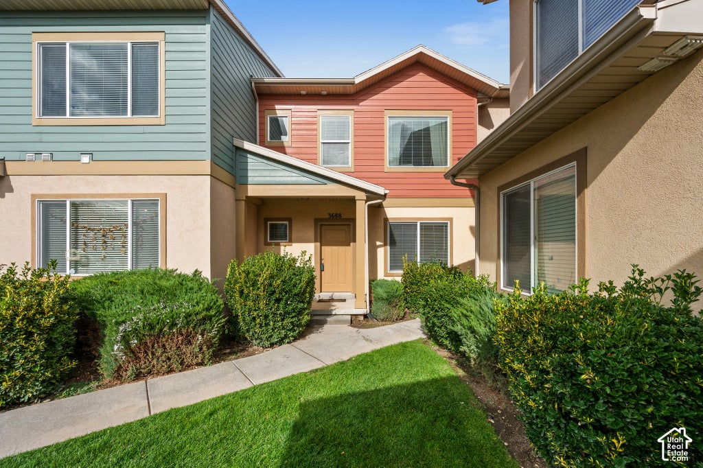 Photo of 3688 W PERIWINKLE DR, South Jordan, UT 84095 (MLS # 2193205)