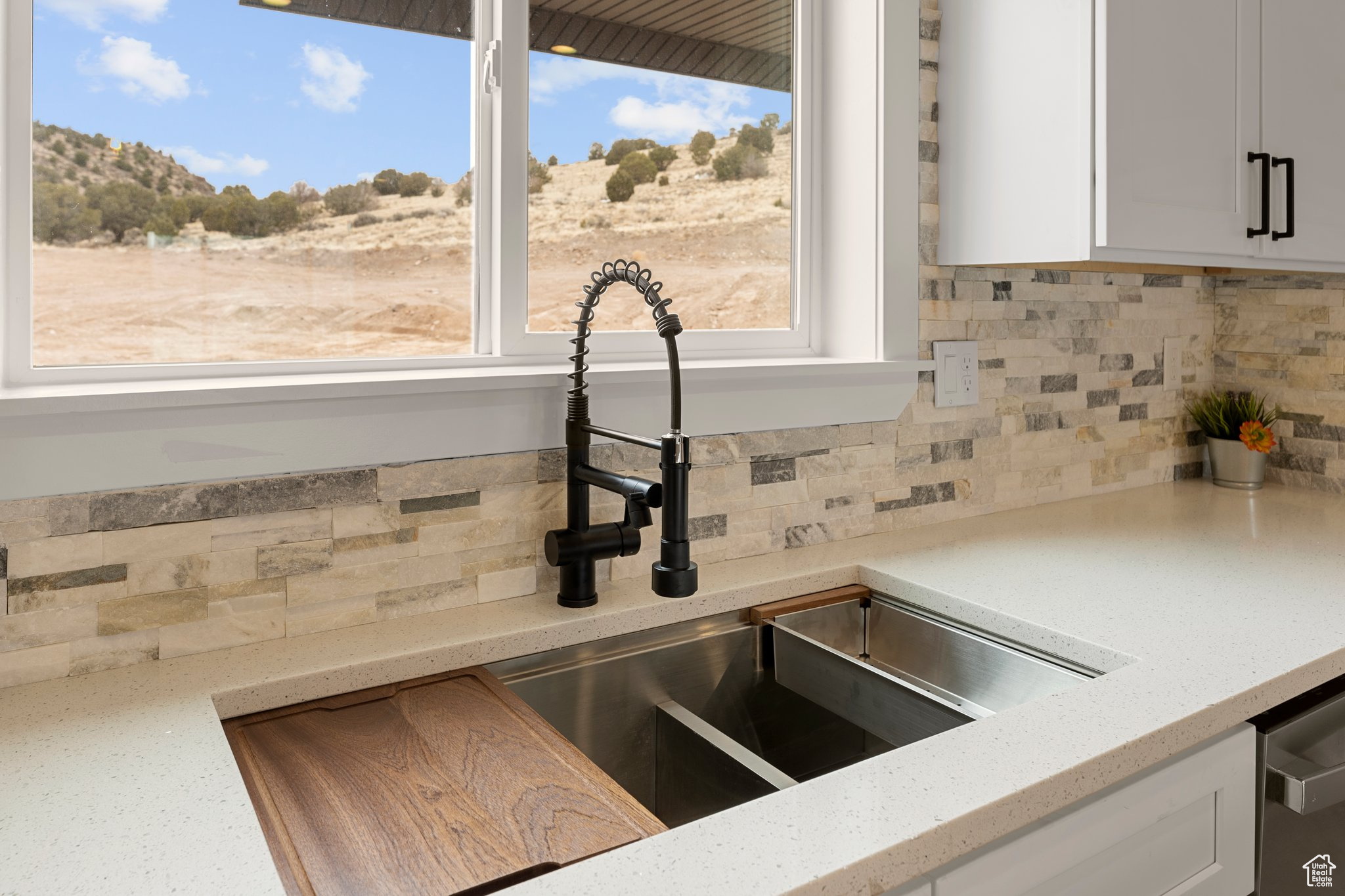 6844 W 1500, Cedar City, Utah image 15