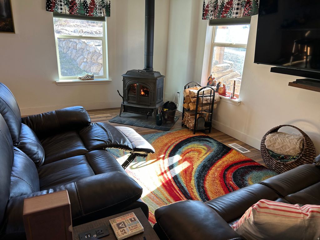 Photo of 12735 E SPRING CREEK DR, Fairview, UT 84629 (MLS # 2126393)