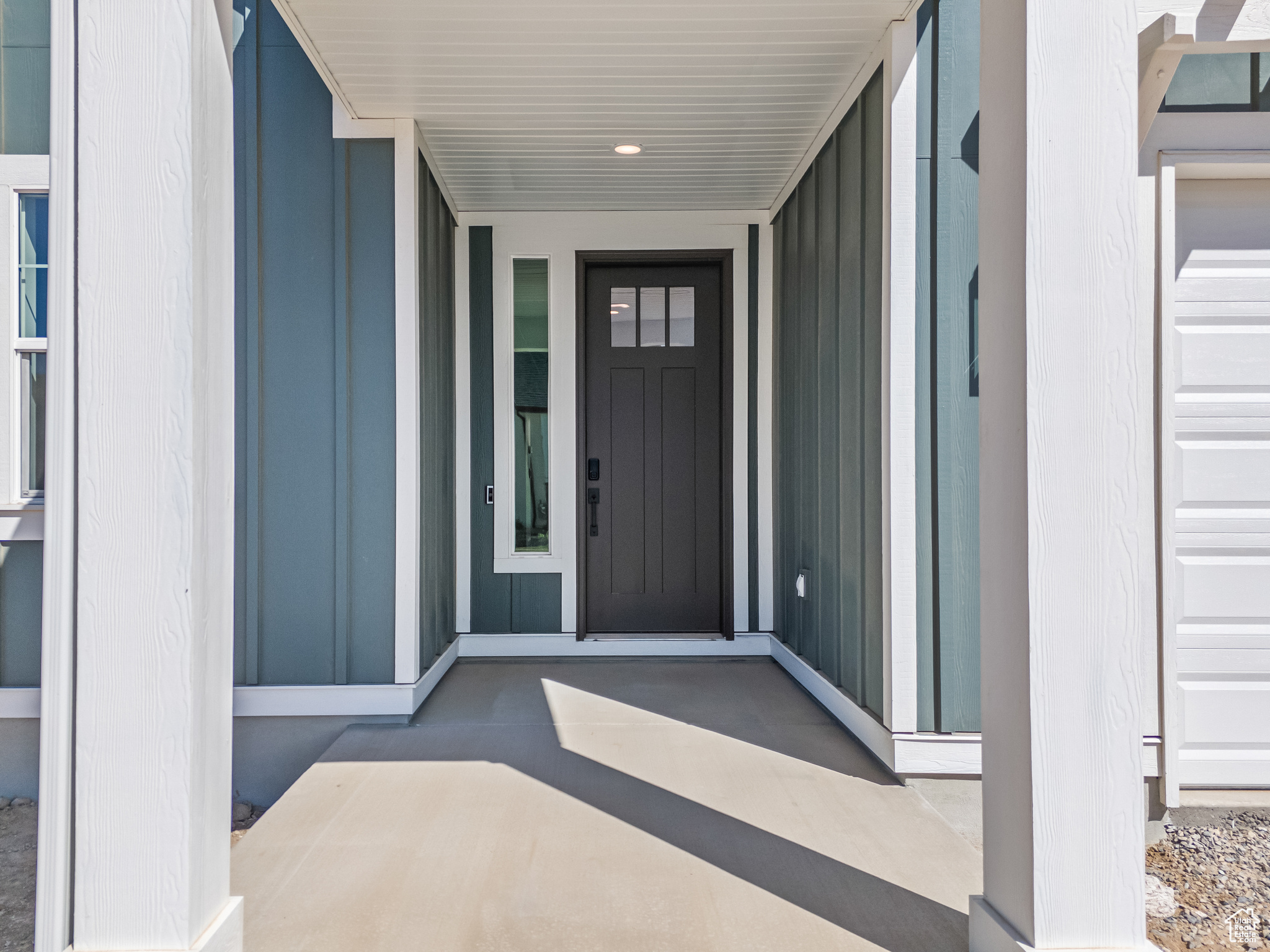 BRISTOL FARMS - Residential