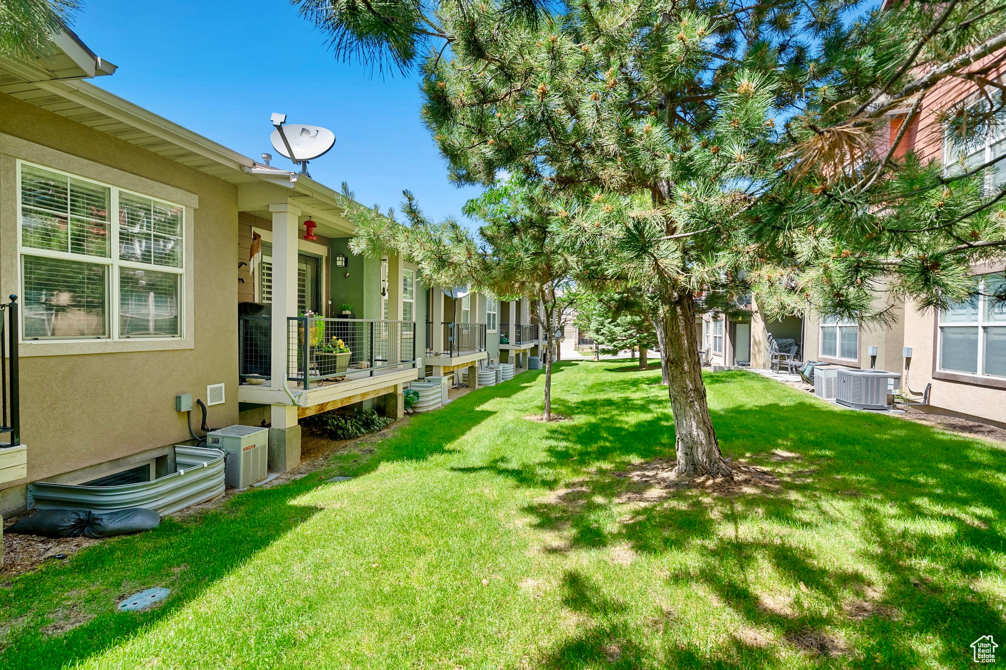 CHANDLER POINTE - Residential