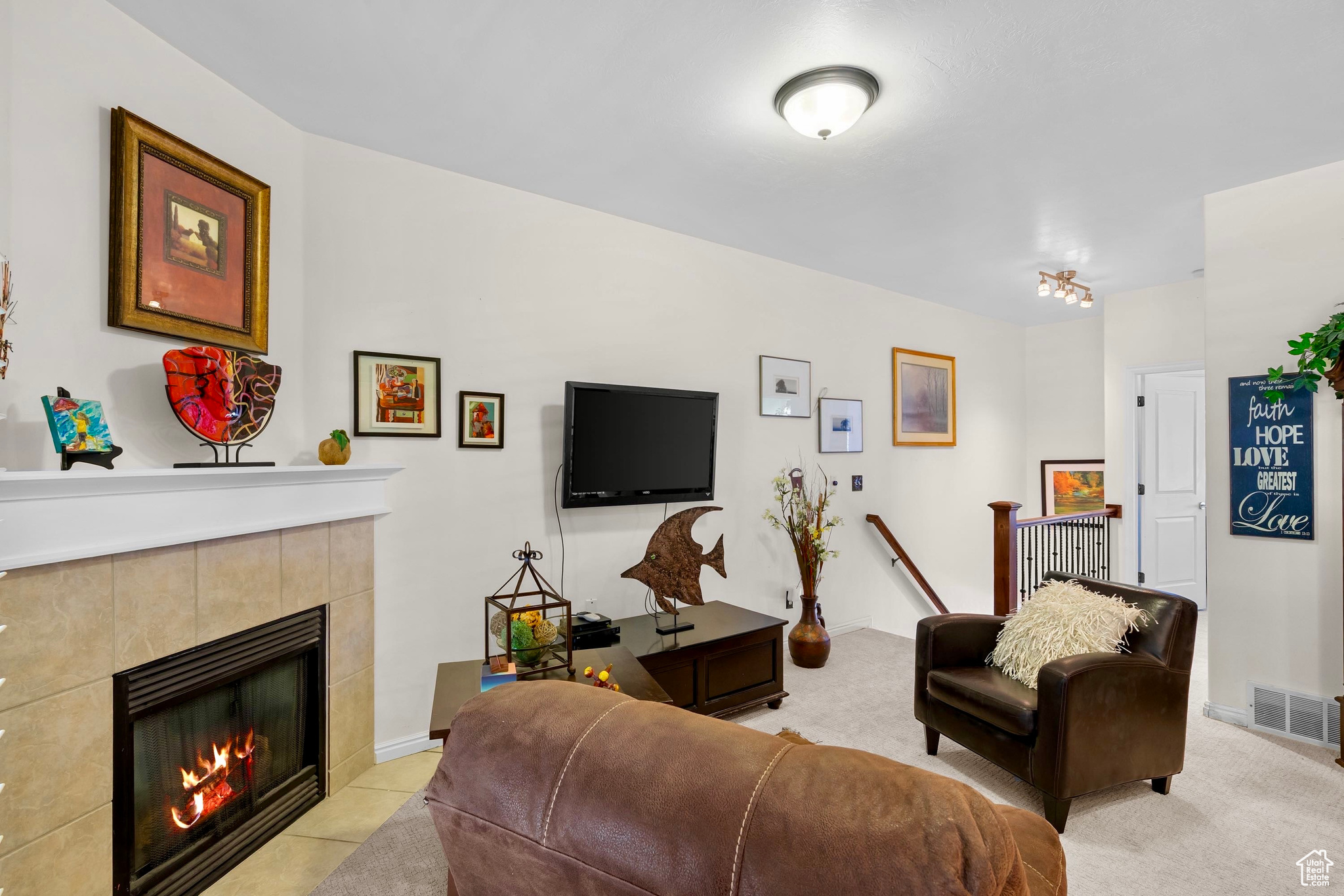 CHANDLER POINTE - Residential