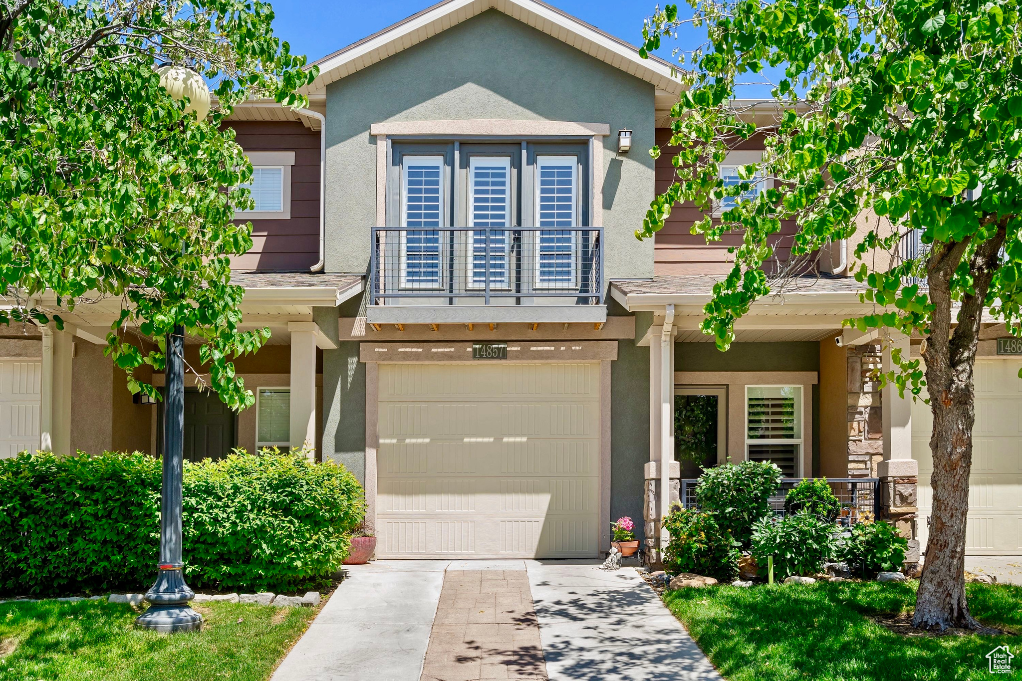 CHANDLER POINTE - Residential