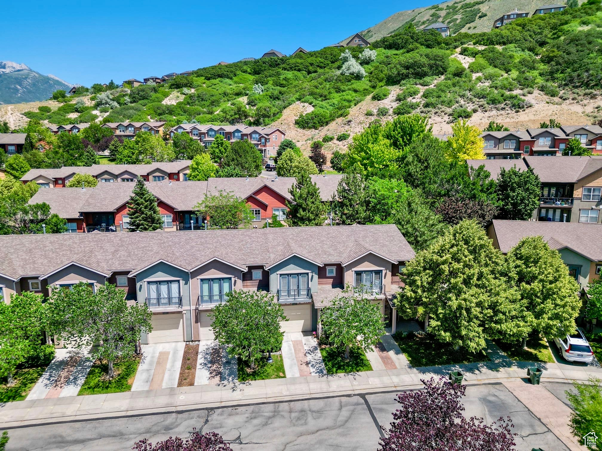 CHANDLER POINTE - Residential
