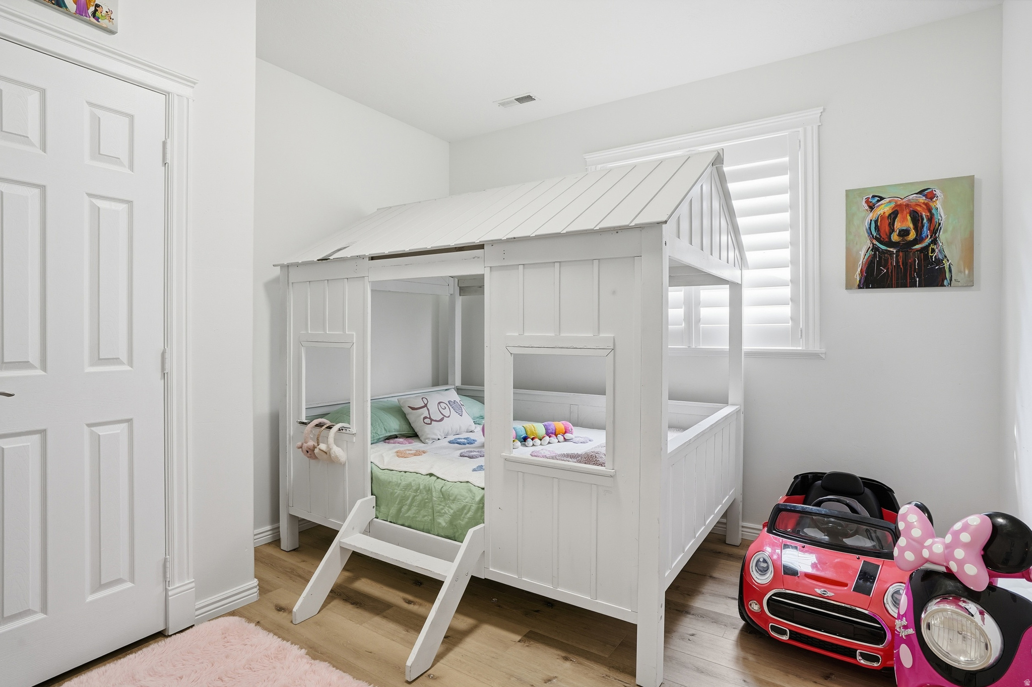 HOLLOW ESTATES - Residential