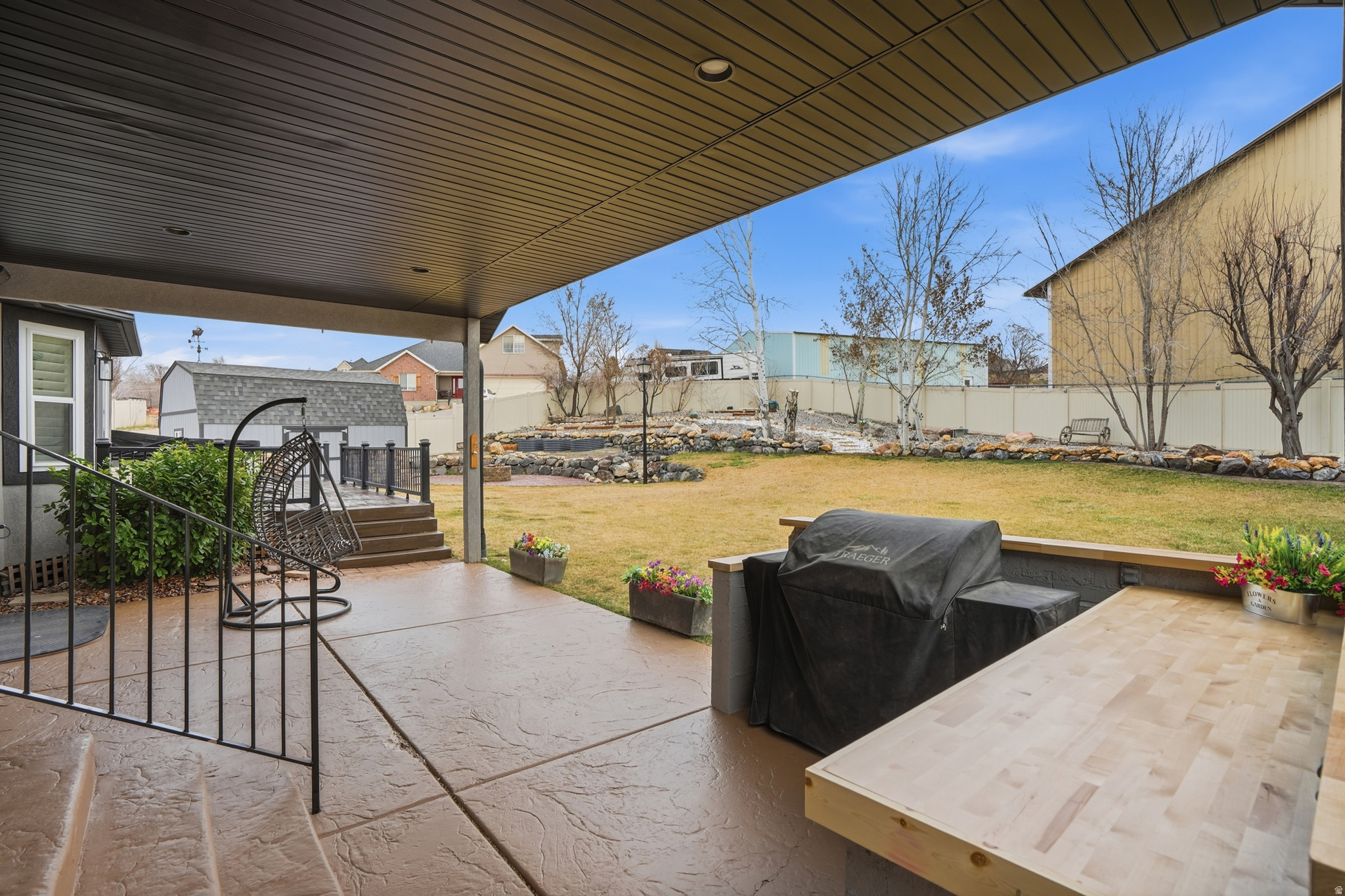 HOLLOW ESTATES - Residential