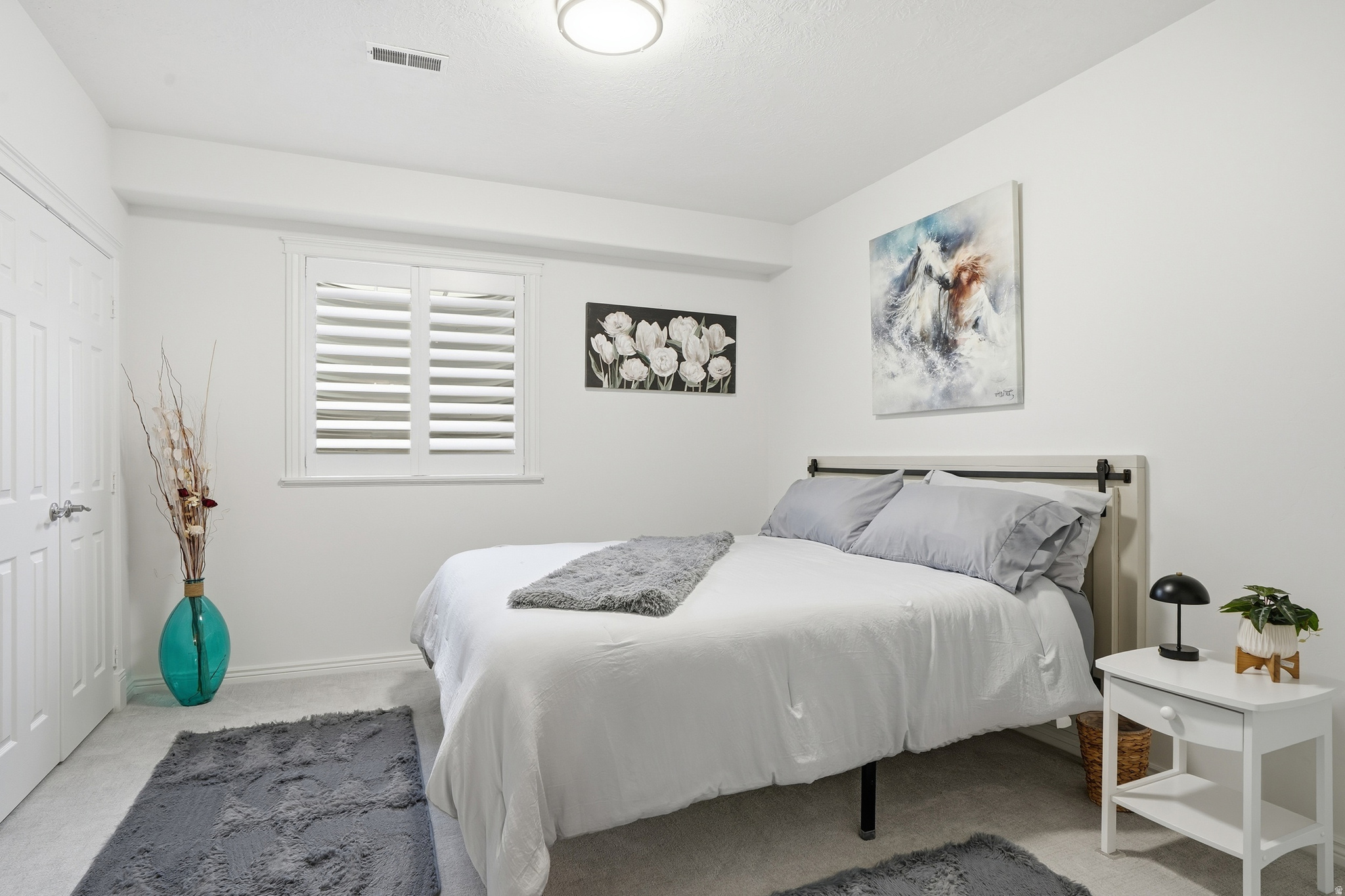 HOLLOW ESTATES - Residential