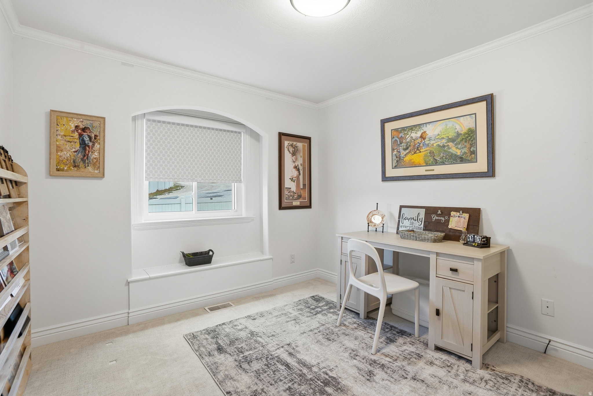 HOLLOW ESTATES - Residential