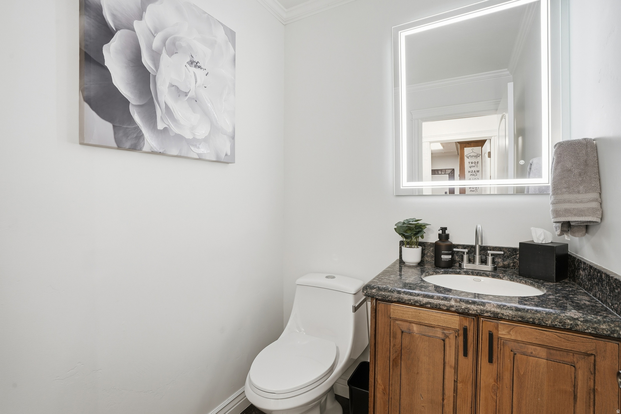 HOLLOW ESTATES - Residential