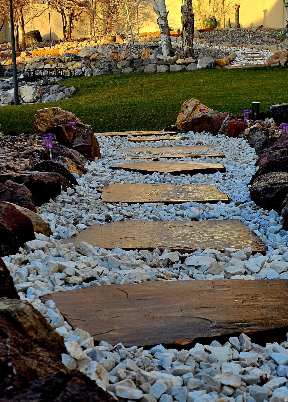 HOLLOW ESTATES - Residential