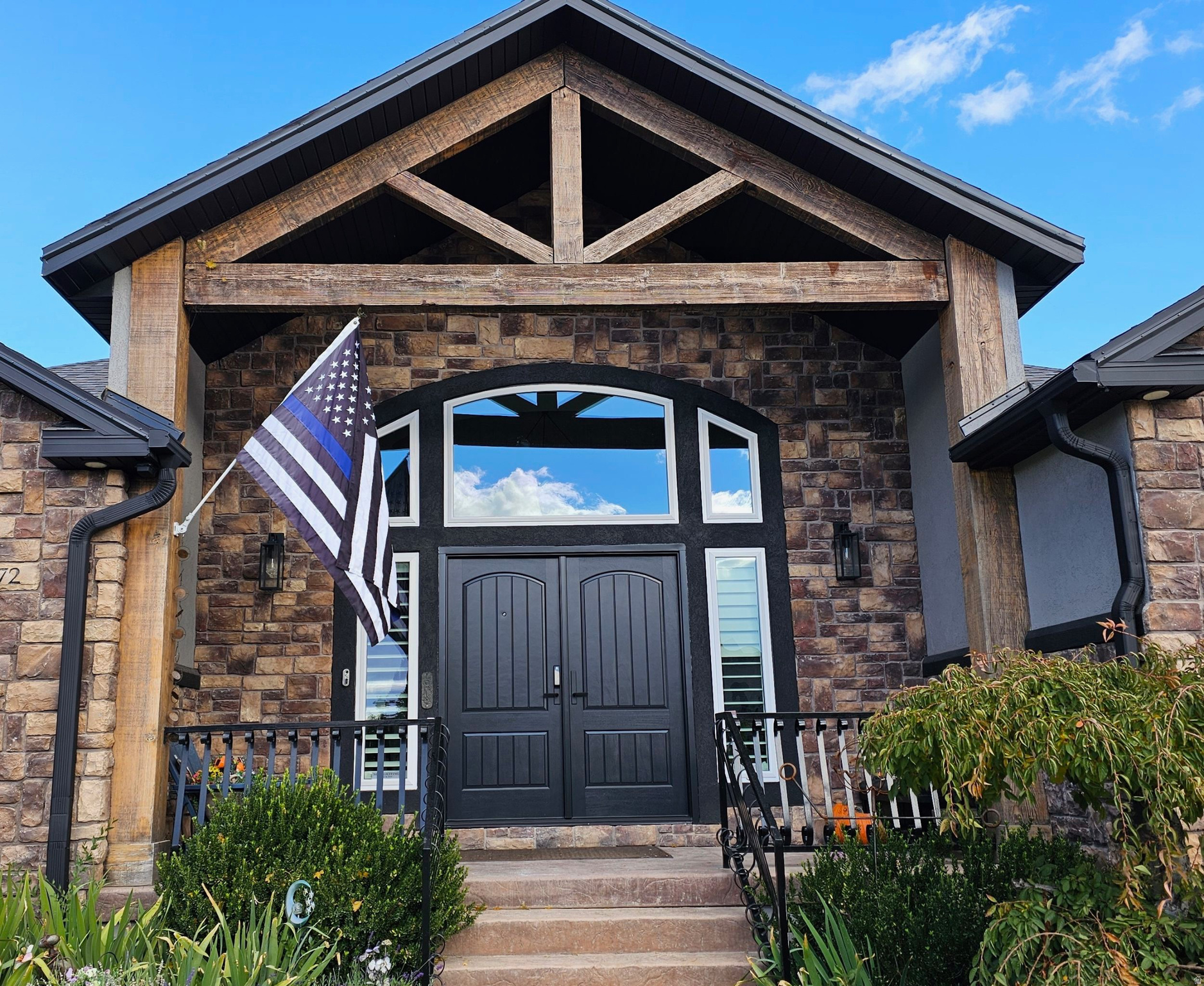 HOLLOW ESTATES - Residential