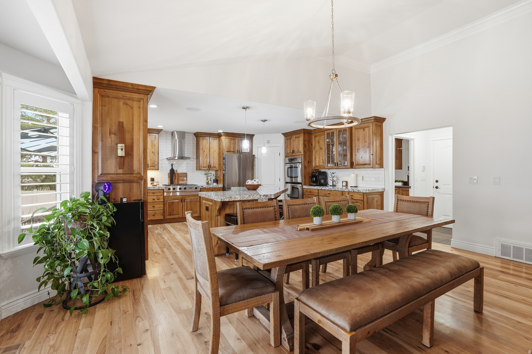 HOLLOW ESTATES - Residential