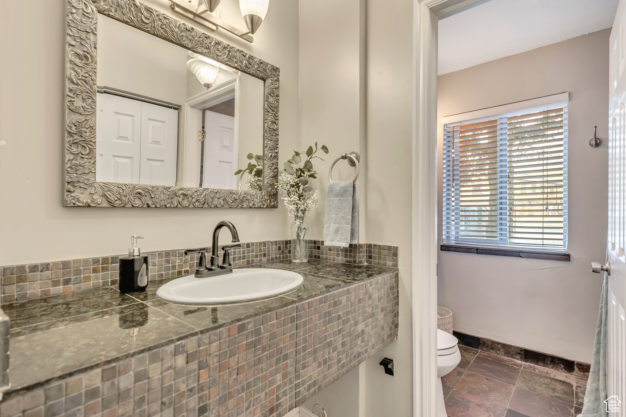 PROSPECTOR SQUARE - Residential