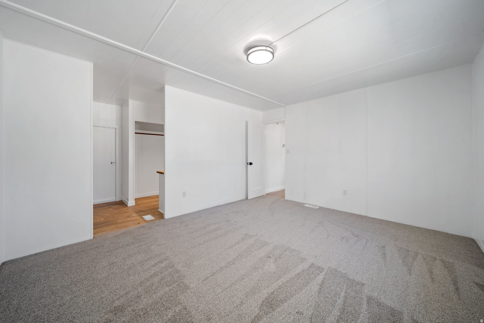 JORDAN MOBILE HOME ESTATES - Residential