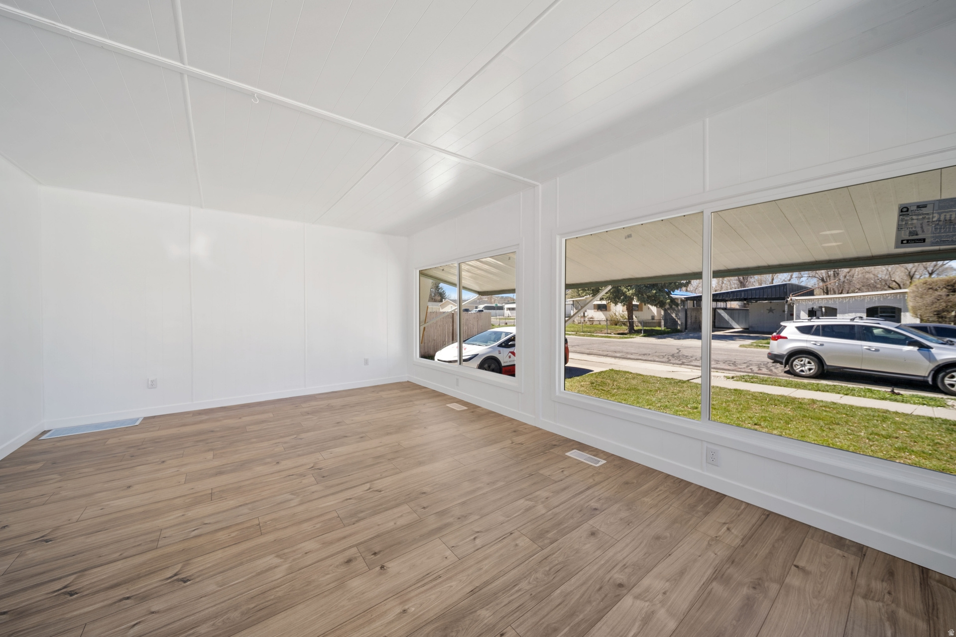 JORDAN MOBILE HOME ESTATES - Residential