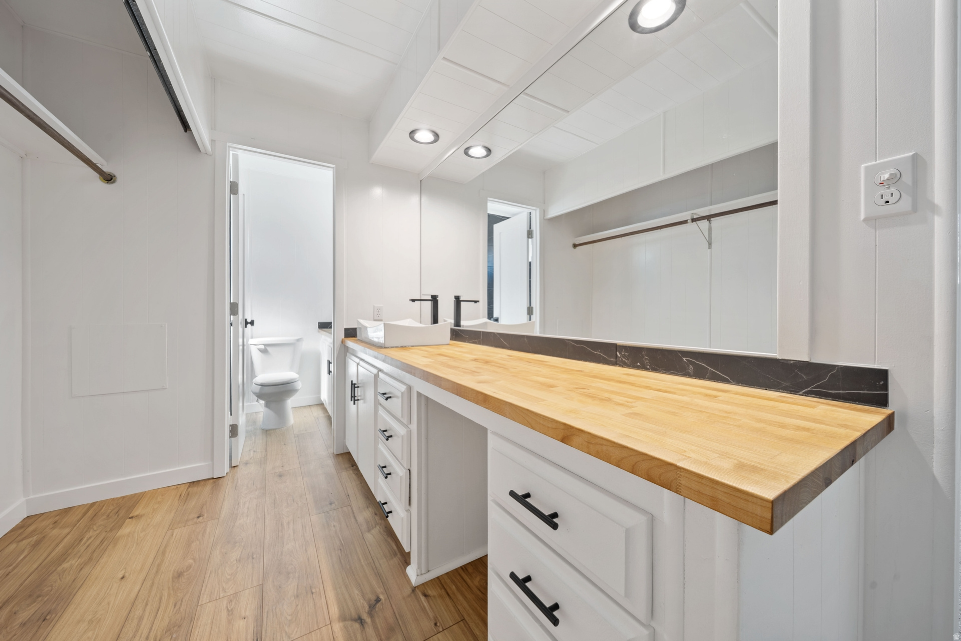 JORDAN MOBILE HOME ESTATES - Residential