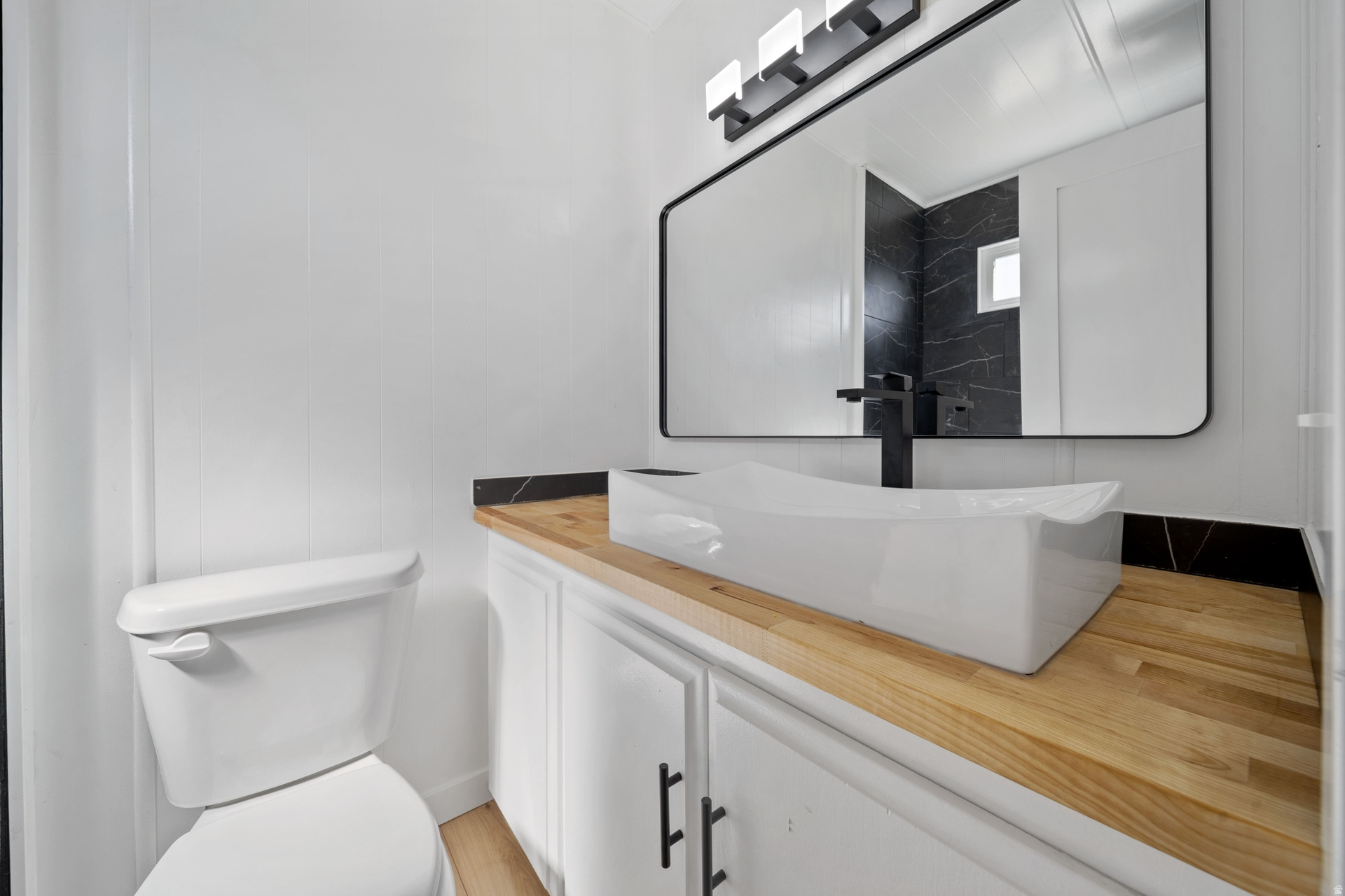 JORDAN MOBILE HOME ESTATES - Residential