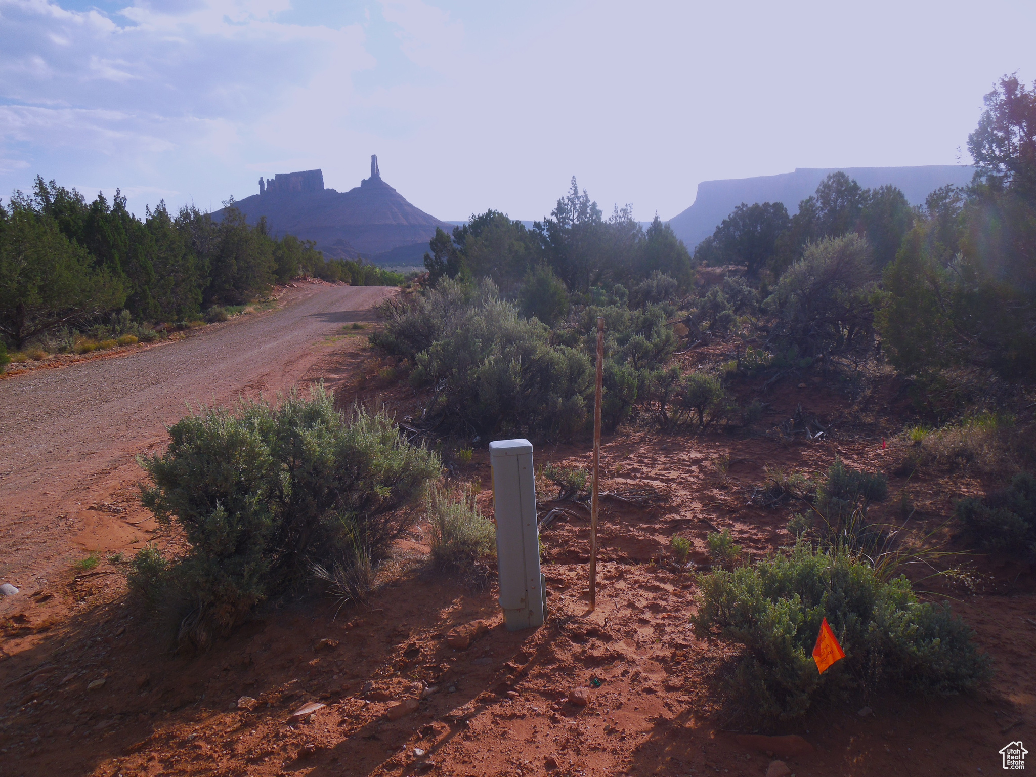 CASTLE VALLEY RIVER RANCHOS - Residential