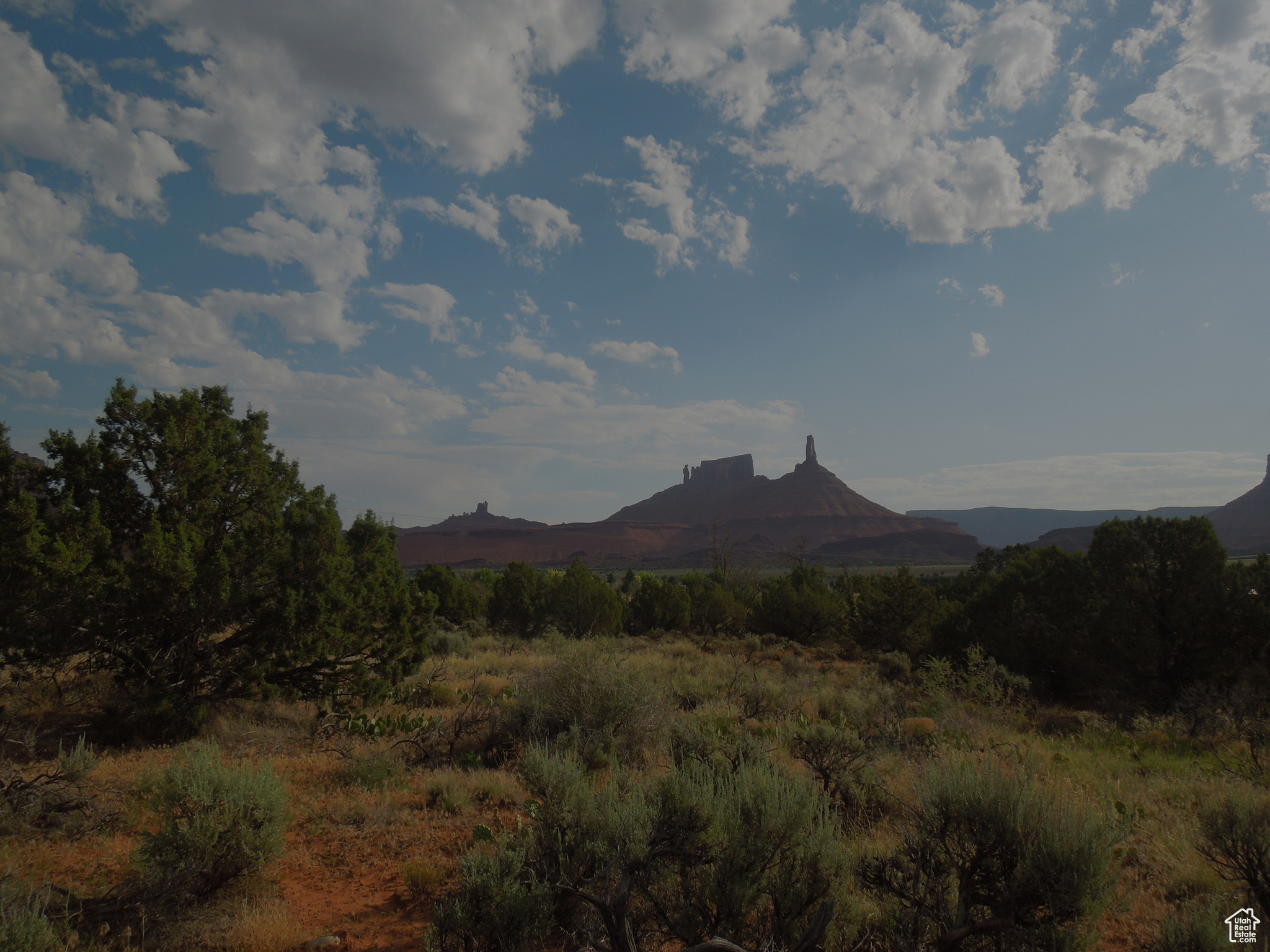 CASTLE VALLEY RIVER RANCHOS - Residential