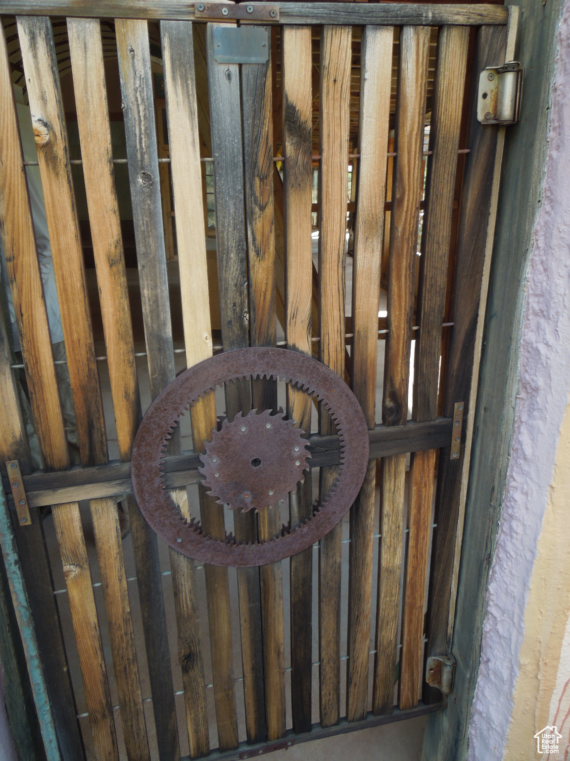 CASTLE VALLEY RIVER RANCHOS - Residential