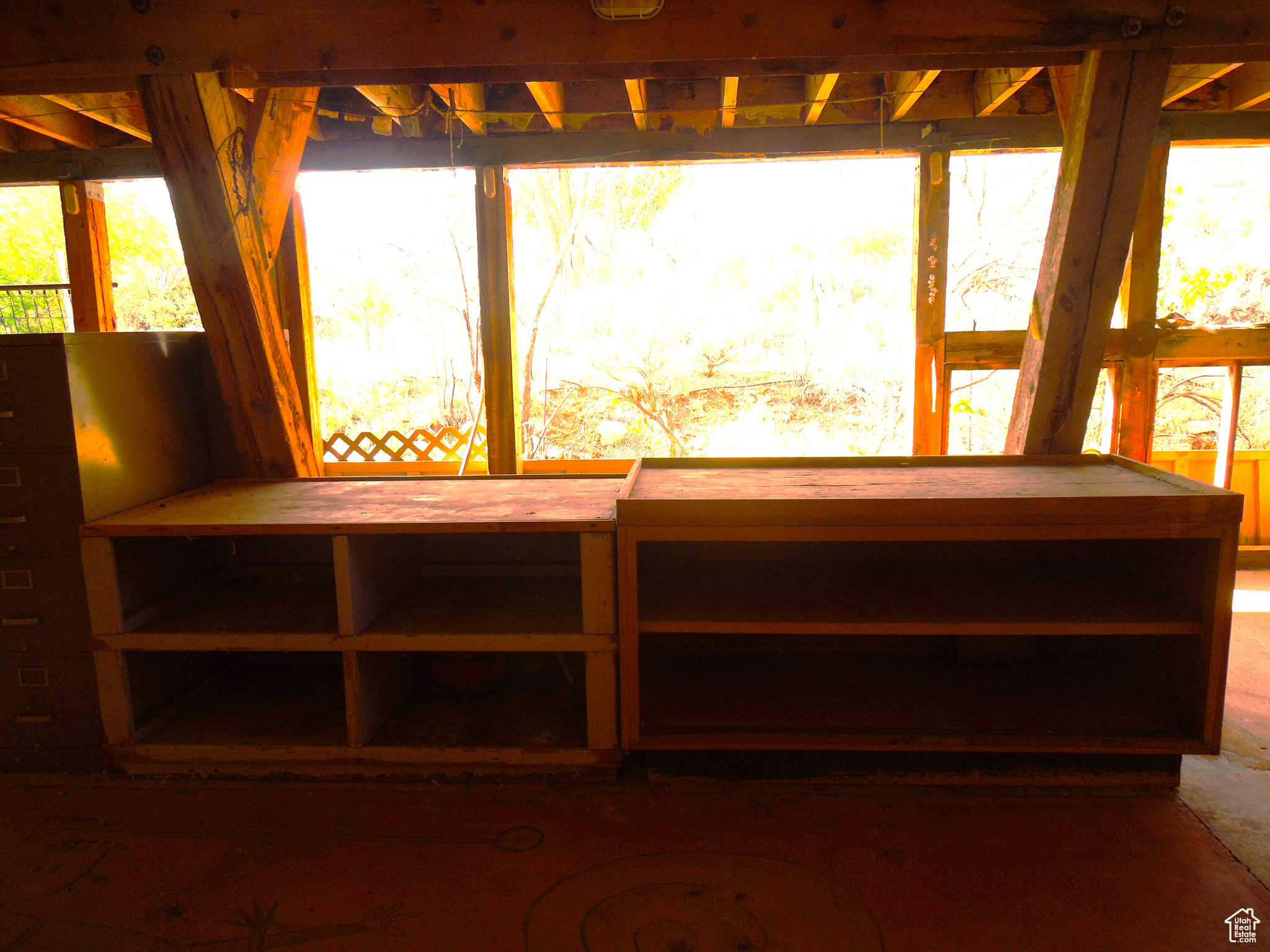 CASTLE VALLEY RIVER RANCHOS - Residential