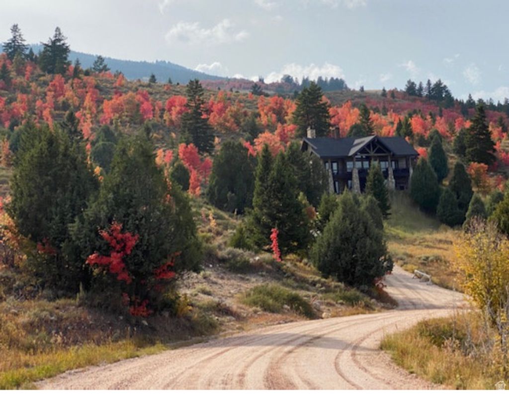 Photo of 207 ASPEN CREEK CIR, Fish Haven, ID 83287 (MLS # 2142064)